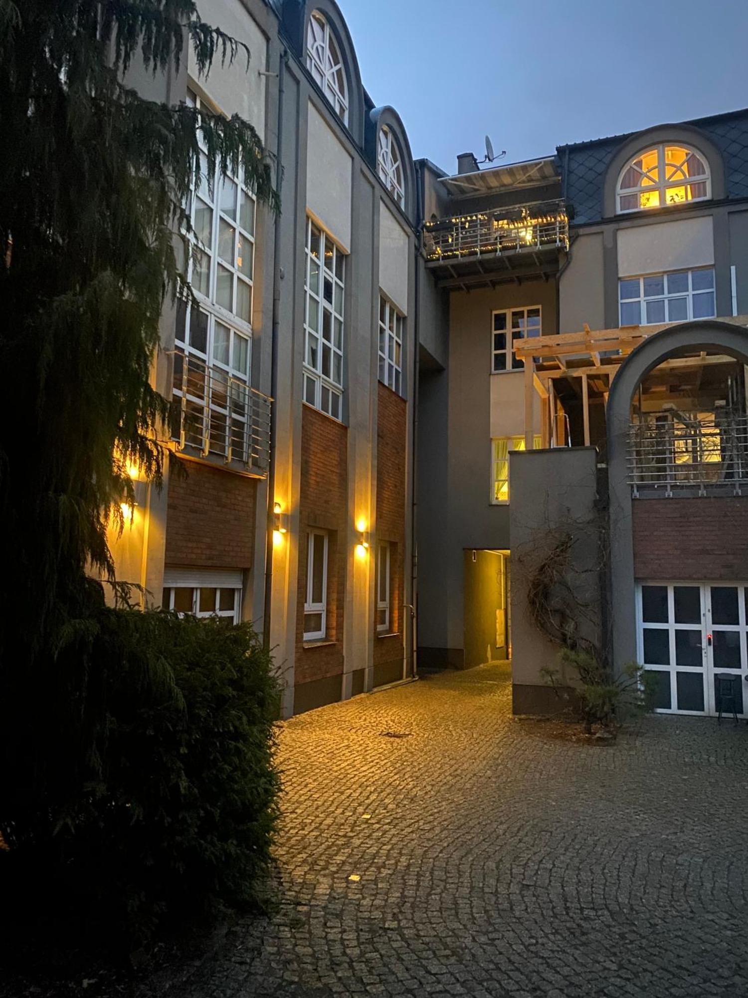 Apartament Manufaktura Bakery, Penthouse 200M, Prywatna Kamienica, Parking Strzezony Łódź Zewnętrze zdjęcie